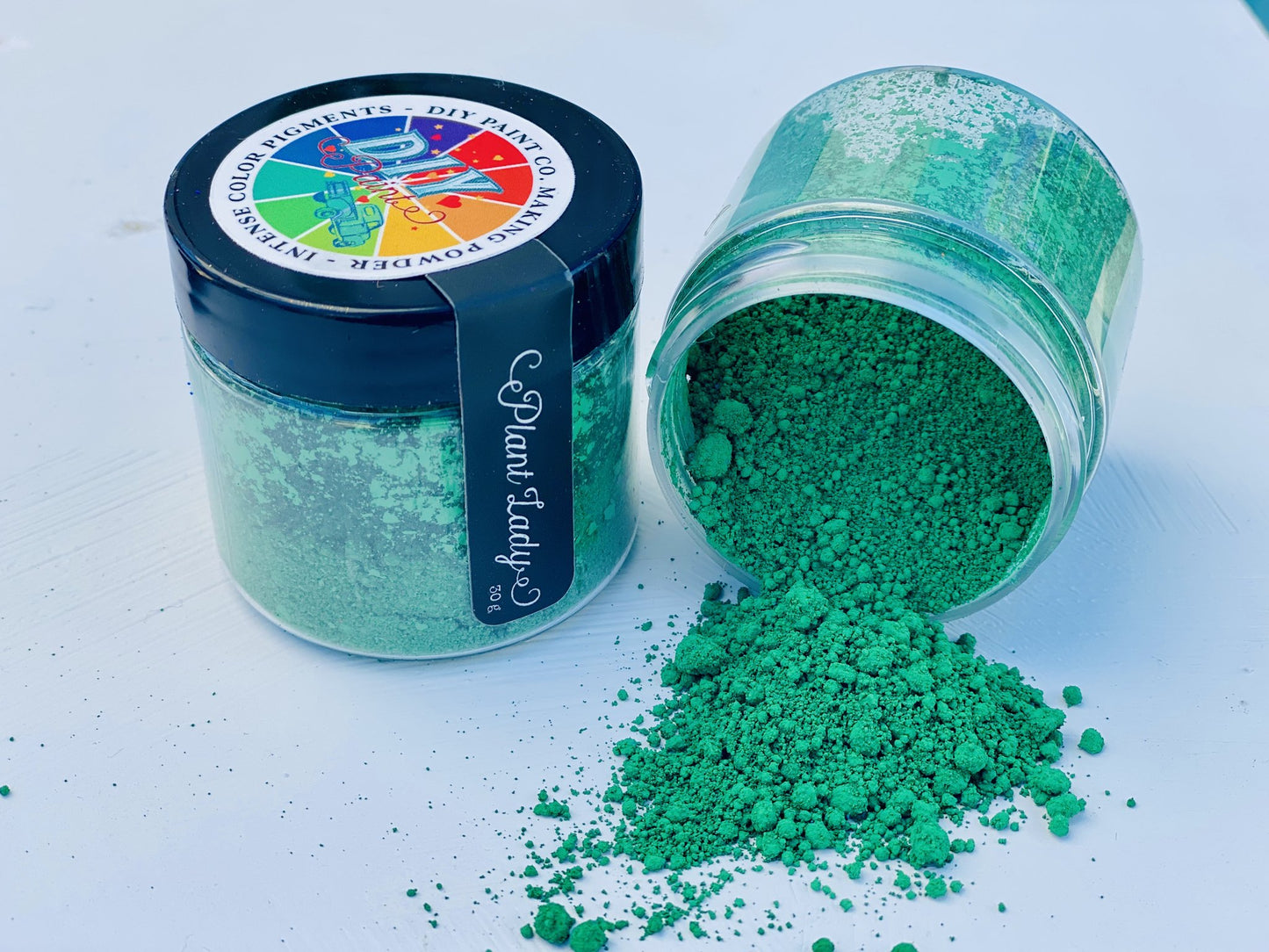 Plant Lady / Making Powder